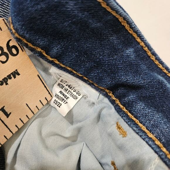 Old Navy Women's High Rise Jeans - Indigo - Picture 4 of 9